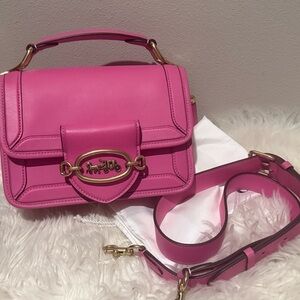 Coach Hero Shoulder Bag - Petunia 🩷